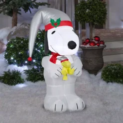 Gemmy 3.5 Ft. Airblown-Snoopy Holding Woodstock Platinum Accents-SM-Peanuts -Christmas decorations shop gemmy christmas inflatables g 118001 4f 1000