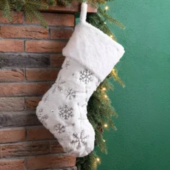 Glitzhome 21 In. H Polyester White Plush Stocking With Snowflake Christmas 9 Glitzhome 21 In. H Polyester White Plush Stocking With Snowflake Christmas -Christmas decorations shop glitzhome christmas stockings 2004700066 31 1000