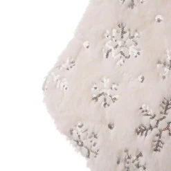 Glitzhome 21 In. H Polyester White Plush Stocking With Snowflake Christmas (2-Pack) 7 Glitzhome 21 In. H Polyester White Plush Stocking With Snowflake Christmas (2-Pack) -Christmas decorations shop glitzhome christmas stockings 2004700085 4f 1000