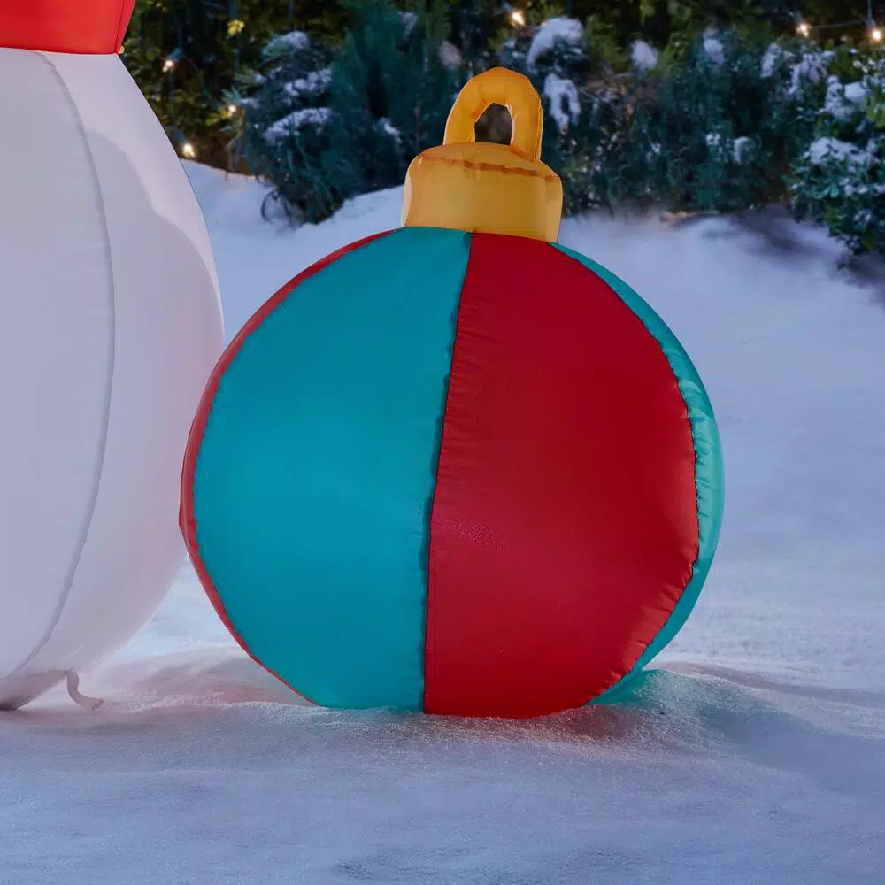 Home Accents Holiday 6.5 Ft LED Inflatable Snowman And Friends 4 Home Accents Holiday 6.5 Ft LED Inflatable Snowman And Friends - Image 4